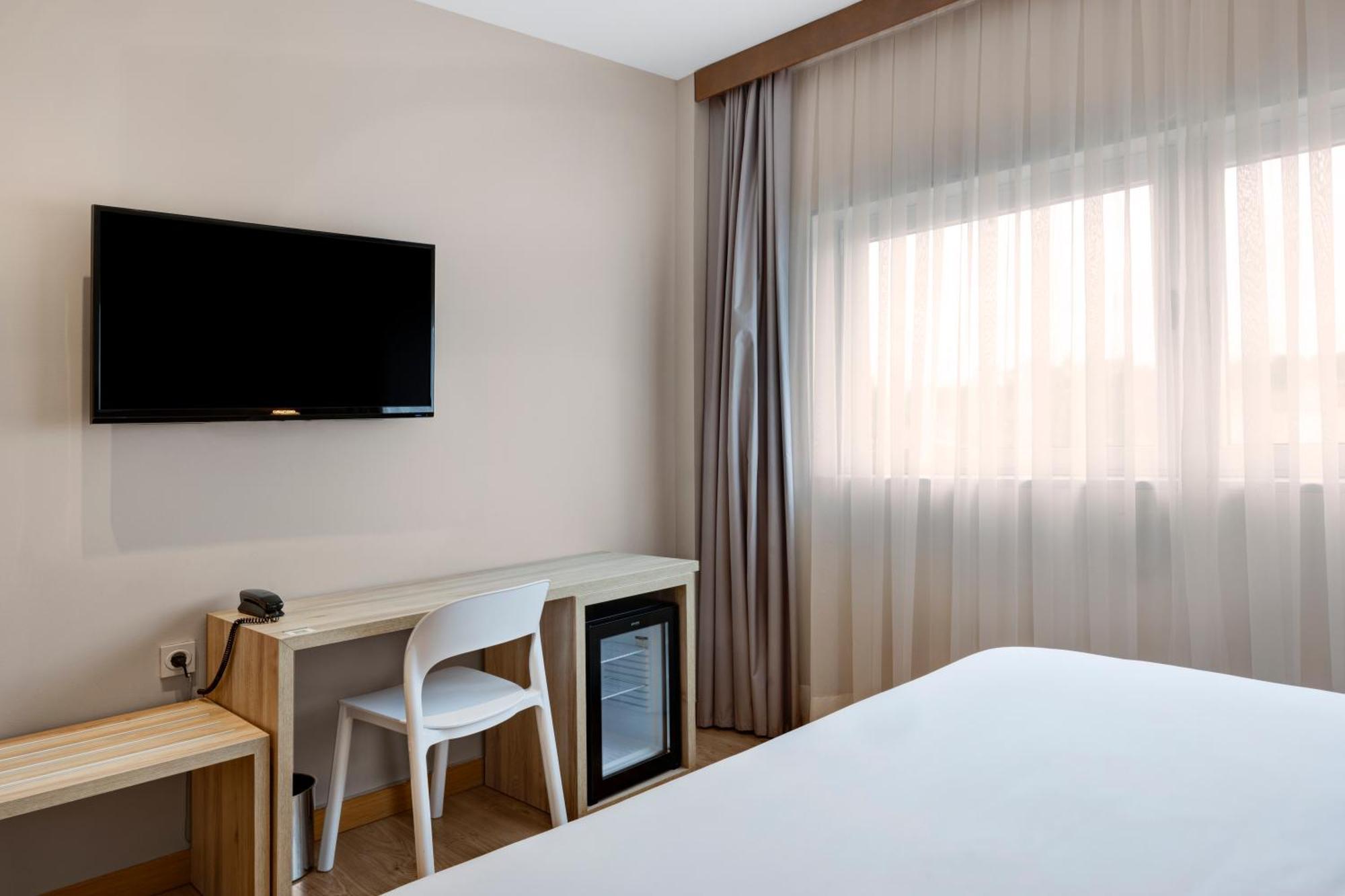 B&B Hotel Logrono Las Canas Viana  Exterior photo